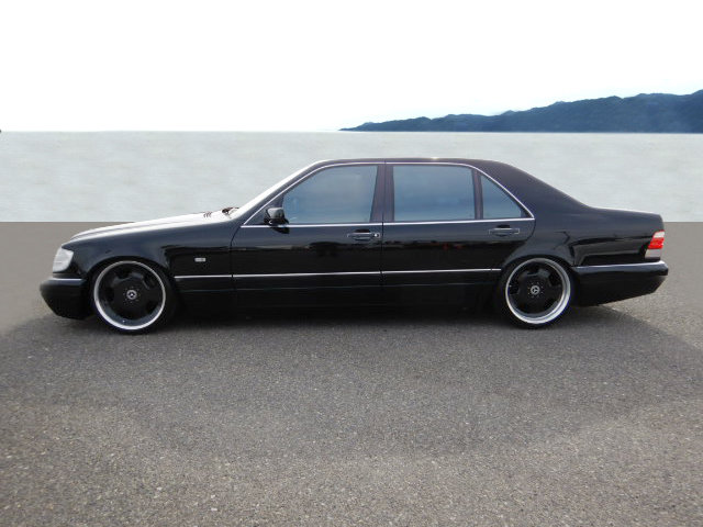 MERCEDES-BENZ S 500