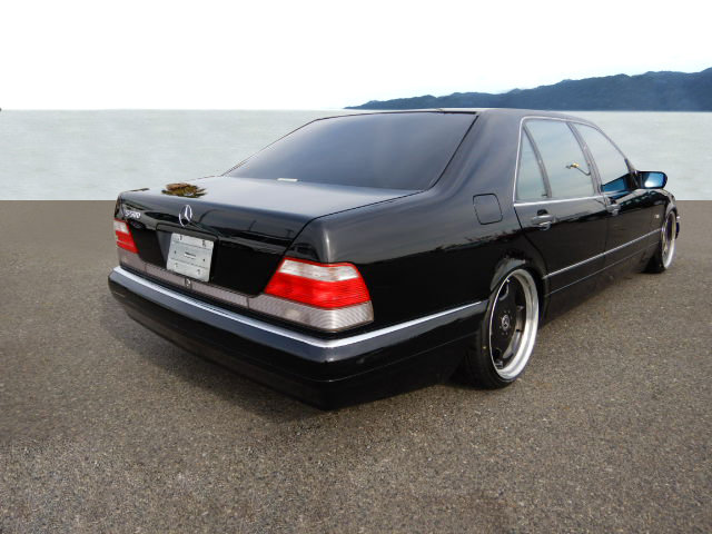MERCEDES-BENZ S 500