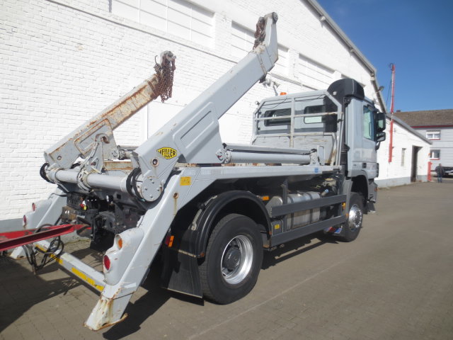 DAIMLER-BENZ Actros 3