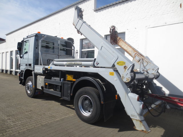 DAIMLER-BENZ Actros 3