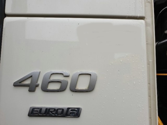 VOLVO (S) FMX