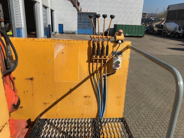 GEBRACHT Andere