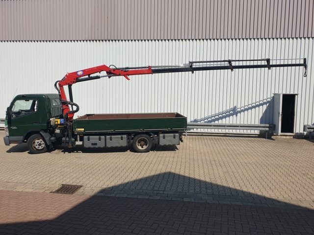 MITSUBISHI Canter