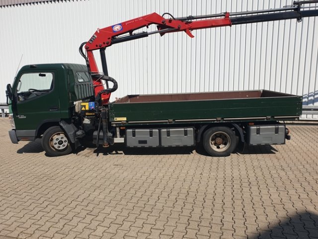 MITSUBISHI Canter