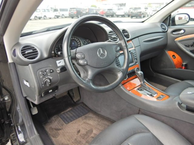 MERCEDES-BENZ CLK 320