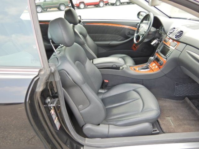 MERCEDES-BENZ CLK 320