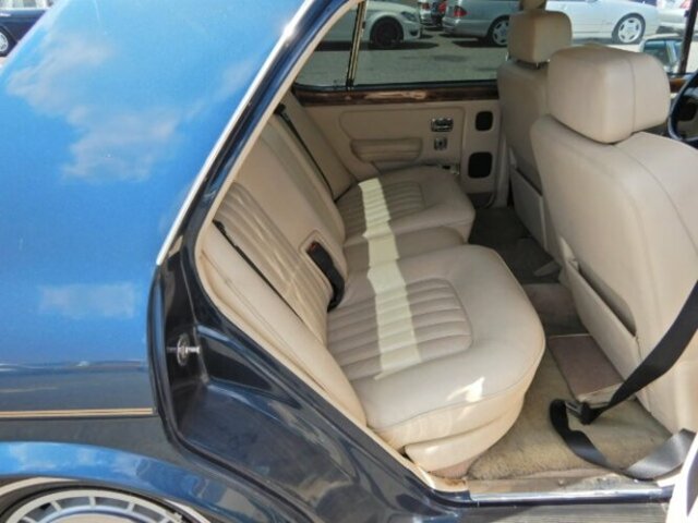 ROLLS-ROYCE (GB) Silver Spirit