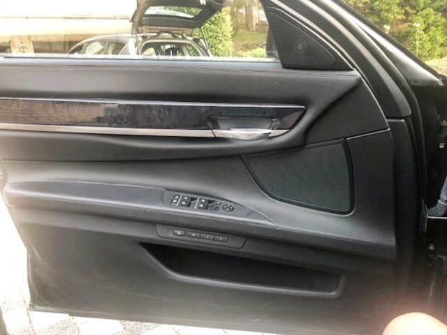 BMW 760i