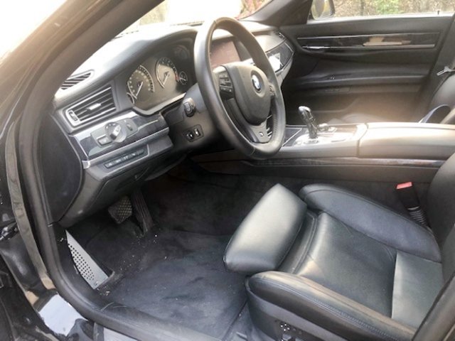 BMW 760i