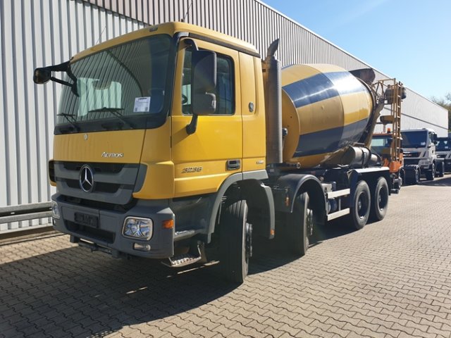 Mercedes-BenzActros