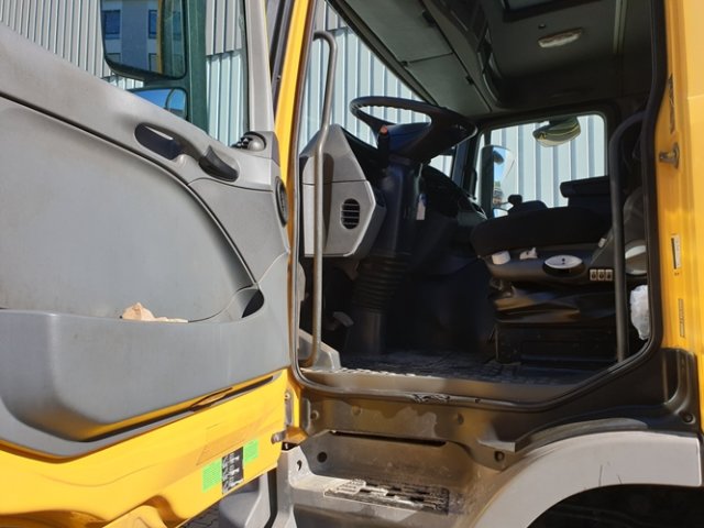 DAIMLER-BENZ Actros