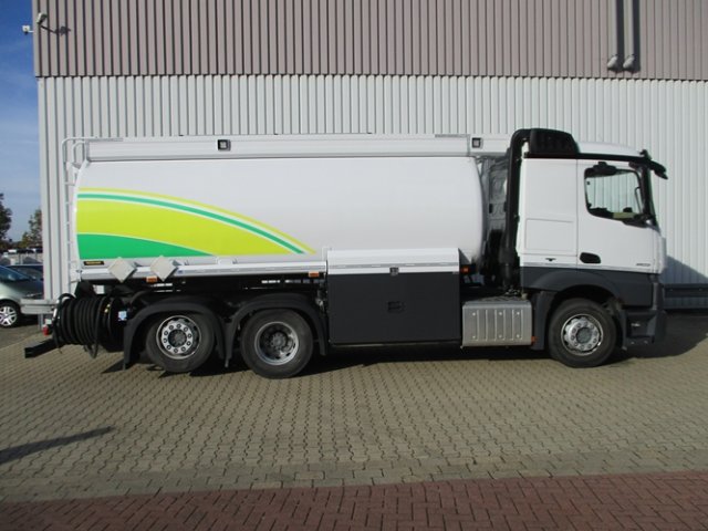 DAIMLER-BENZ Actros