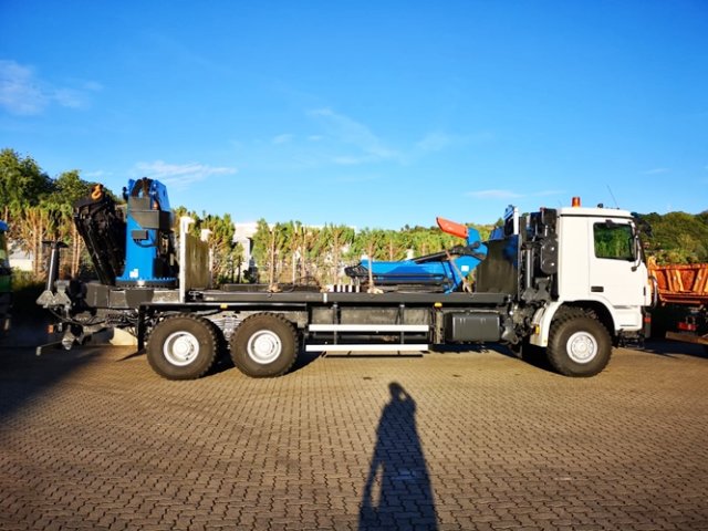 DAIMLER-BENZ Actros