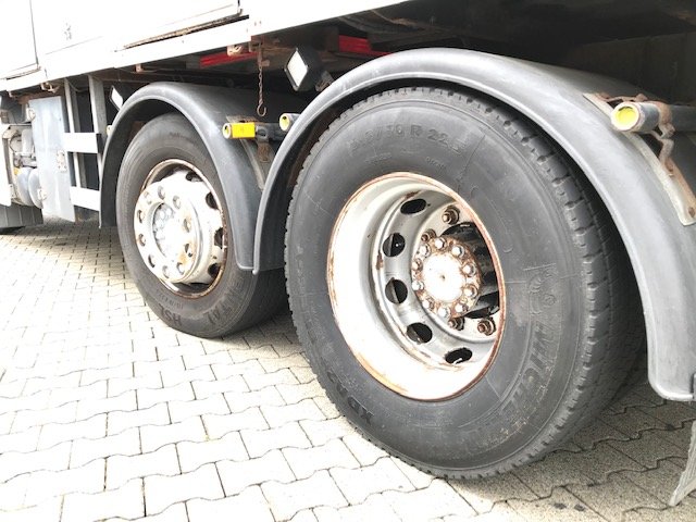 DAIMLER-BENZ Actros
