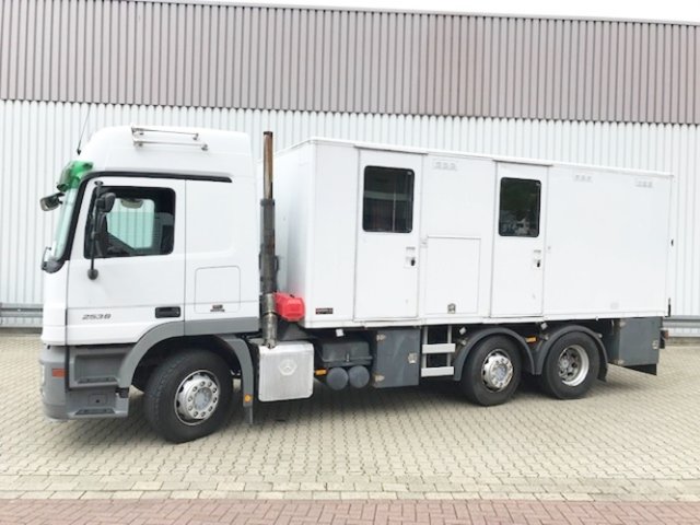 DAIMLER-BENZ Actros