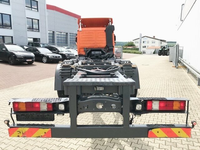 DAIMLER-BENZ Actros