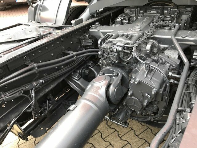 DAIMLER-BENZ Actros