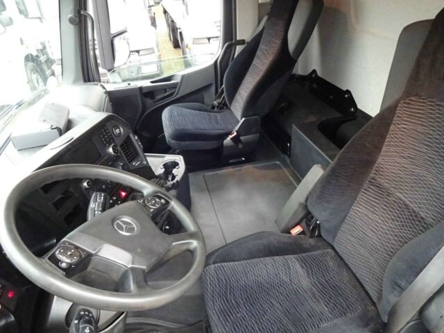 DAIMLER-BENZ Arocs