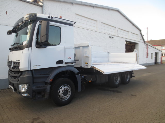 DAIMLER-BENZ Arocs