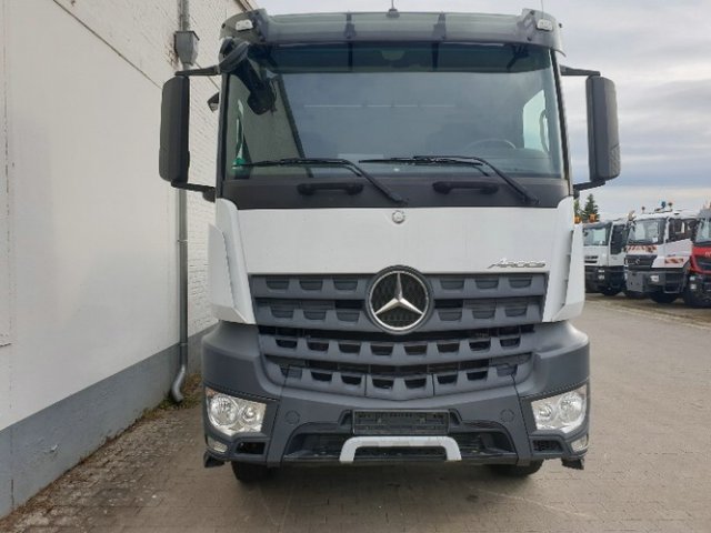 DAIMLER-BENZ Arocs