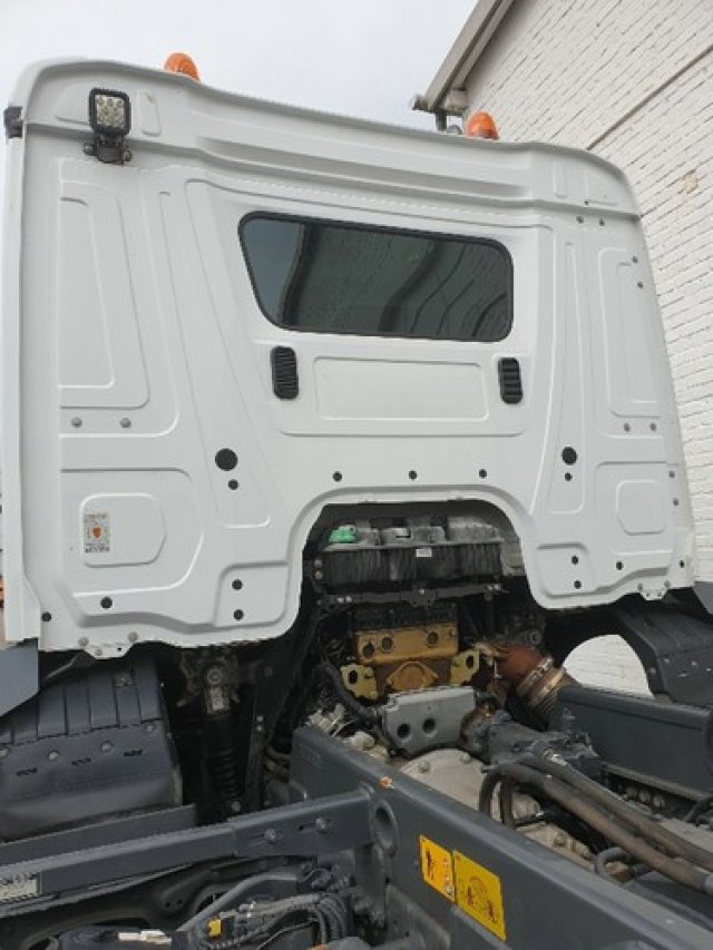 DAIMLER-BENZ Arocs