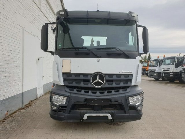 DAIMLER-BENZ Arocs