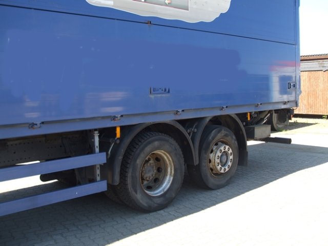 DAIMLER-BENZ Actros