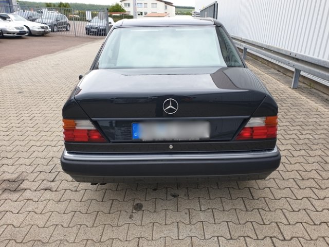 MERCEDES-BENZ 500