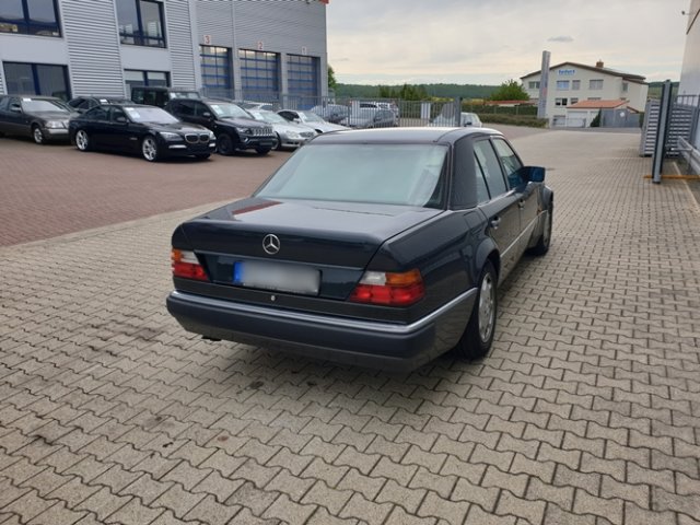 MERCEDES-BENZ 500