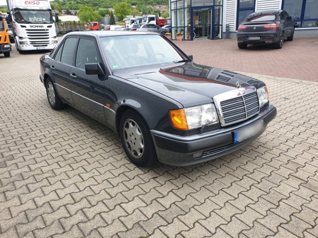 MERCEDES-BENZ 500