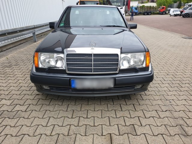 MERCEDES-BENZ 500