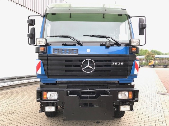 DAIMLER-BENZ -