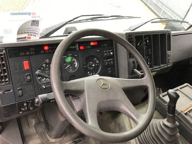 DAIMLER-BENZ -