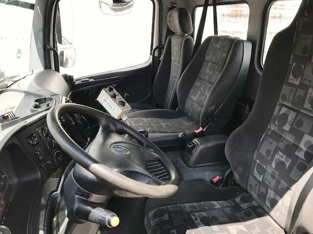 DAIMLER-BENZ Atego