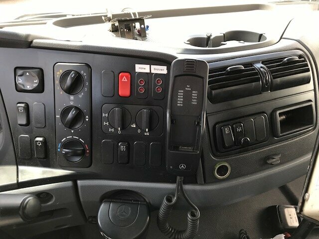 DAIMLER-BENZ Atego
