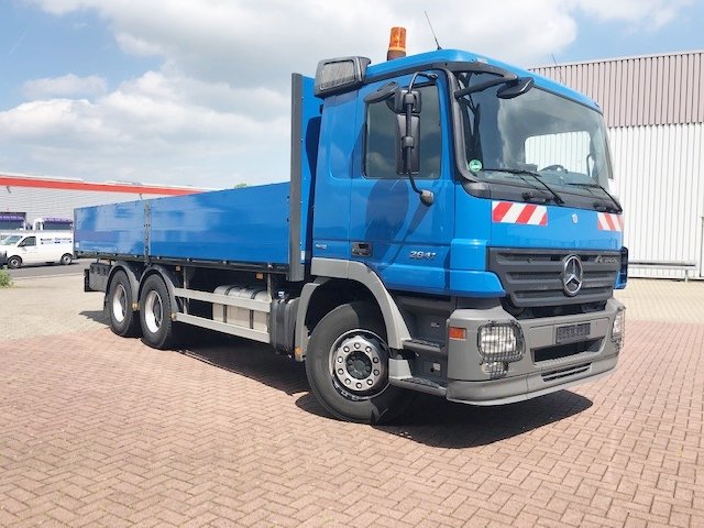 DAIMLER-BENZ Actros