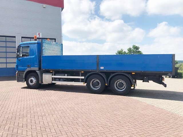 DAIMLER-BENZ Actros