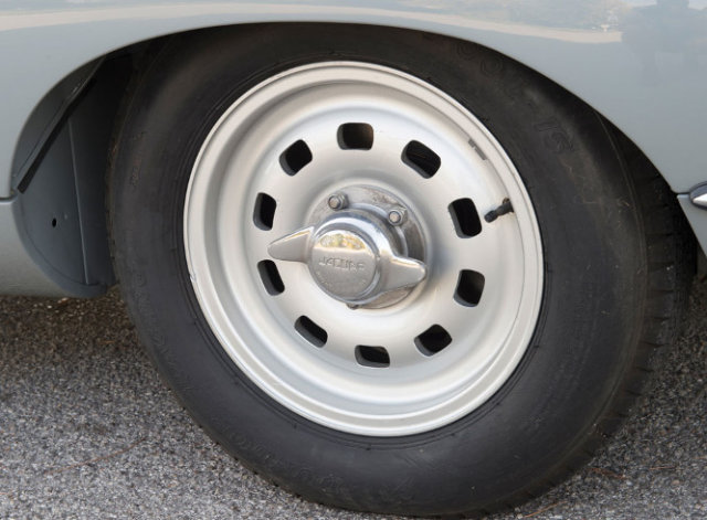 JAGUAR (GB) E-Type