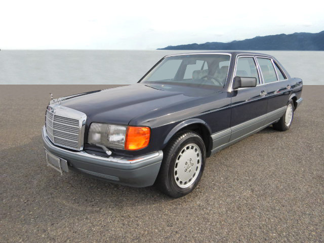 MERCEDES-BENZ 560