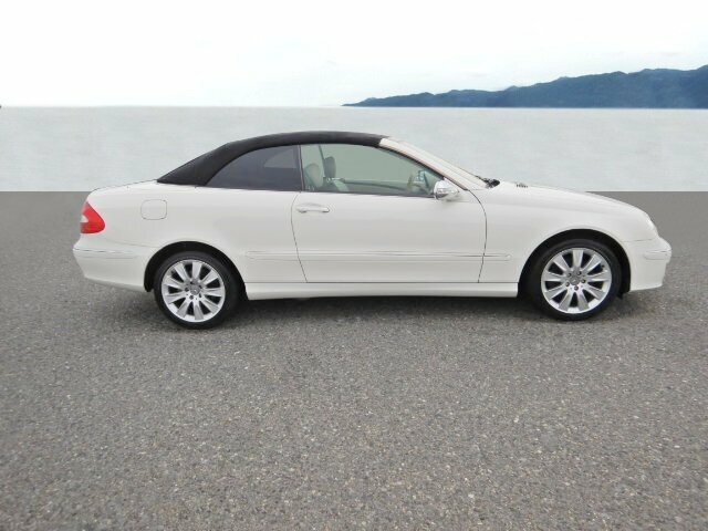 Mercedes-BenzCLK 350