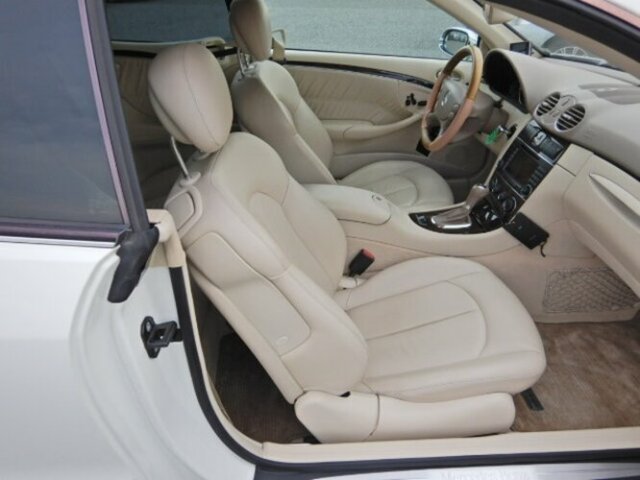 MERCEDES-BENZ CLK 350