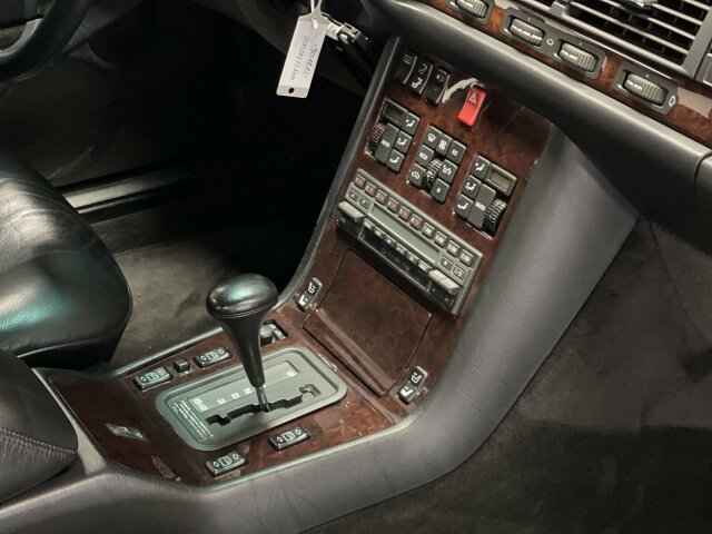 MERCEDES-BENZ 500