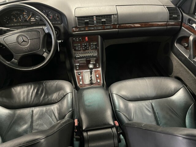 MERCEDES-BENZ 500