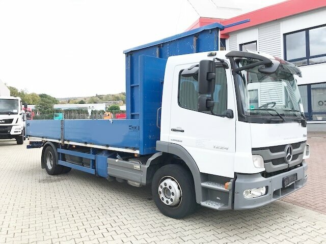 DAIMLER-BENZ Atego
