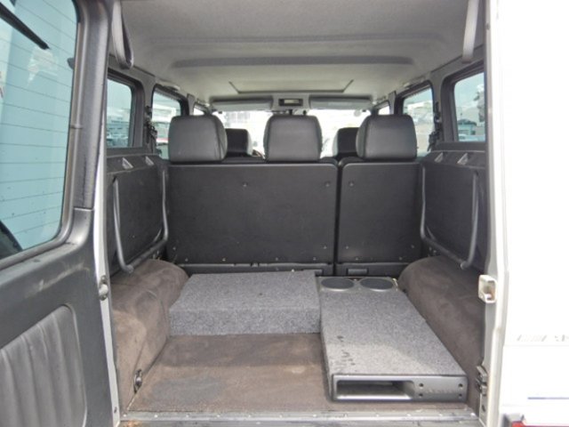 MERCEDES-BENZ G 320