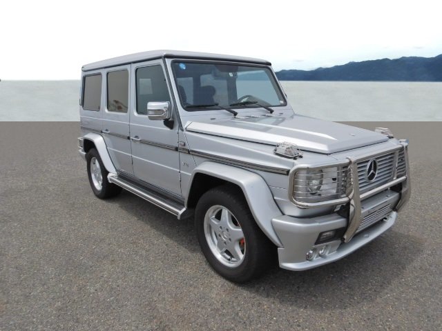 MERCEDES-BENZ G 320