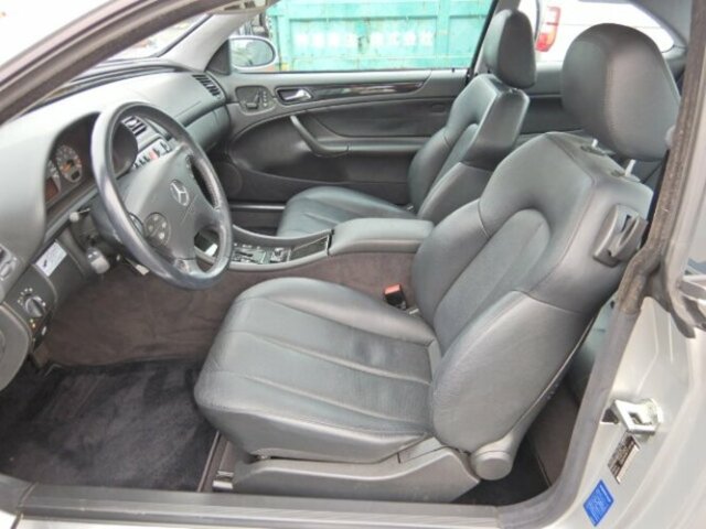 MERCEDES-BENZ CLK 320