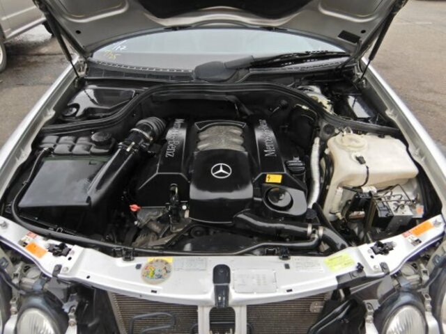 MERCEDES-BENZ CLK 320