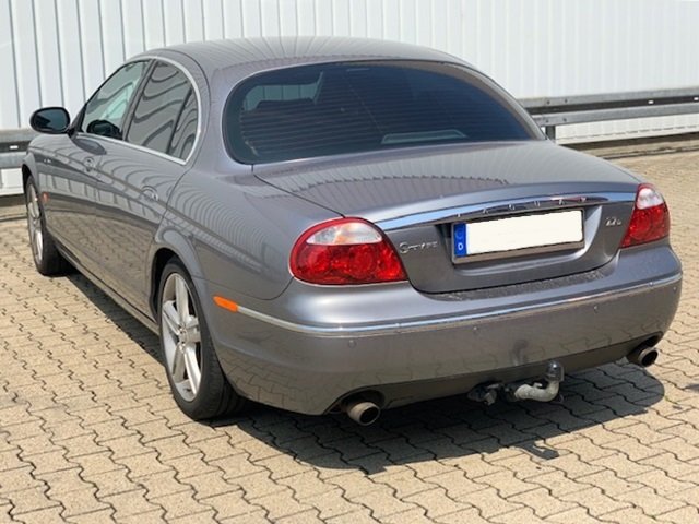 JAGUAR (GB) S-Type