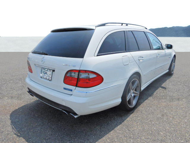 MERCEDES-BENZ E 63 AMG